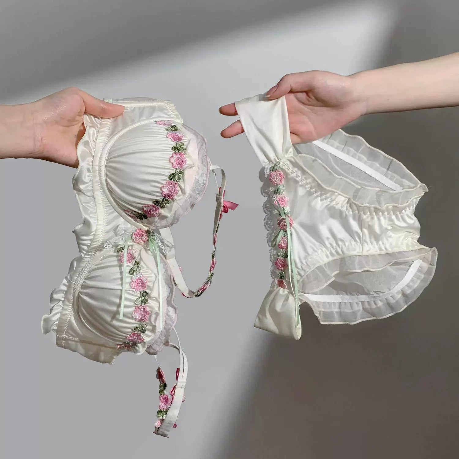 Vintage embroidered luxury